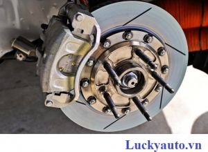 Bảo trì hệ thống thắng (phanh) trên xe ô tô 