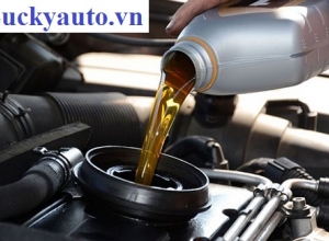 Dầu nhớt động cơ- 