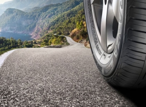 Làm sao để tránh các nguy hiểm từ lốp xe mang lại?